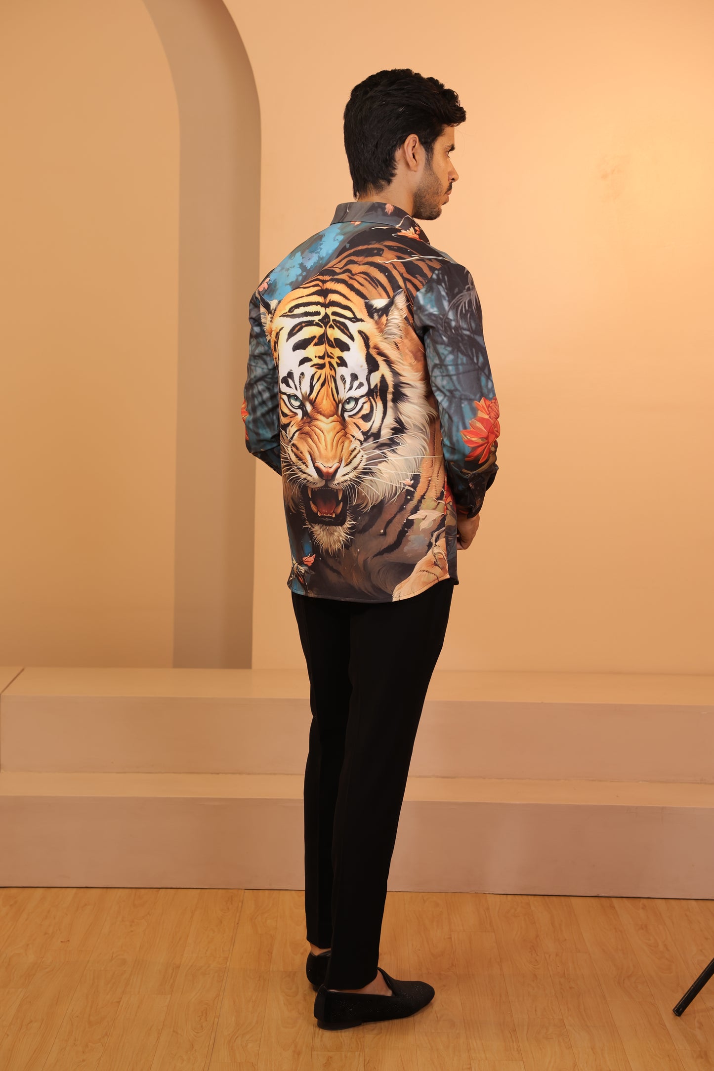 Tiger roar shirt