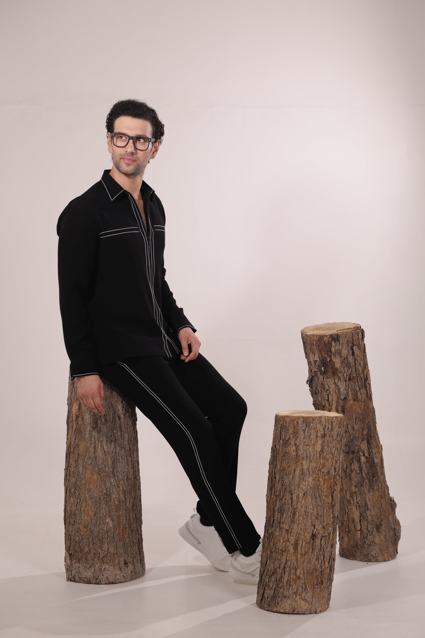 Black zipper cord set