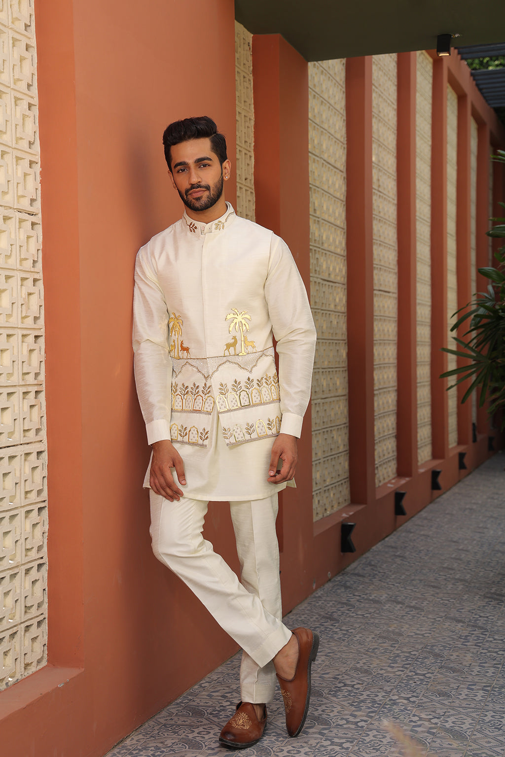 WHITE & GOLD MIRROR NEHRU JACKET