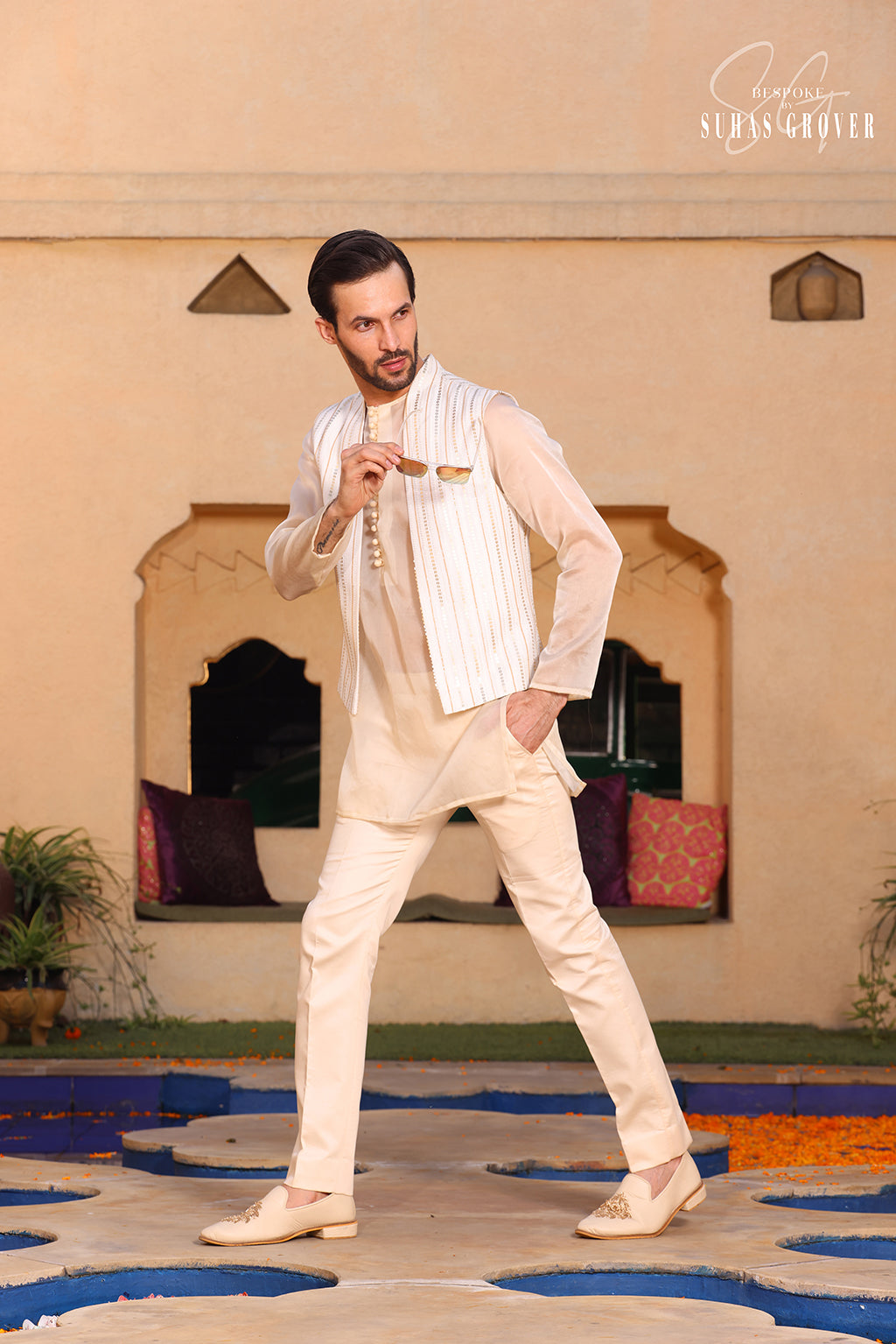 WHITE LUCKNOWI OPEN SHRUG JACKET SET