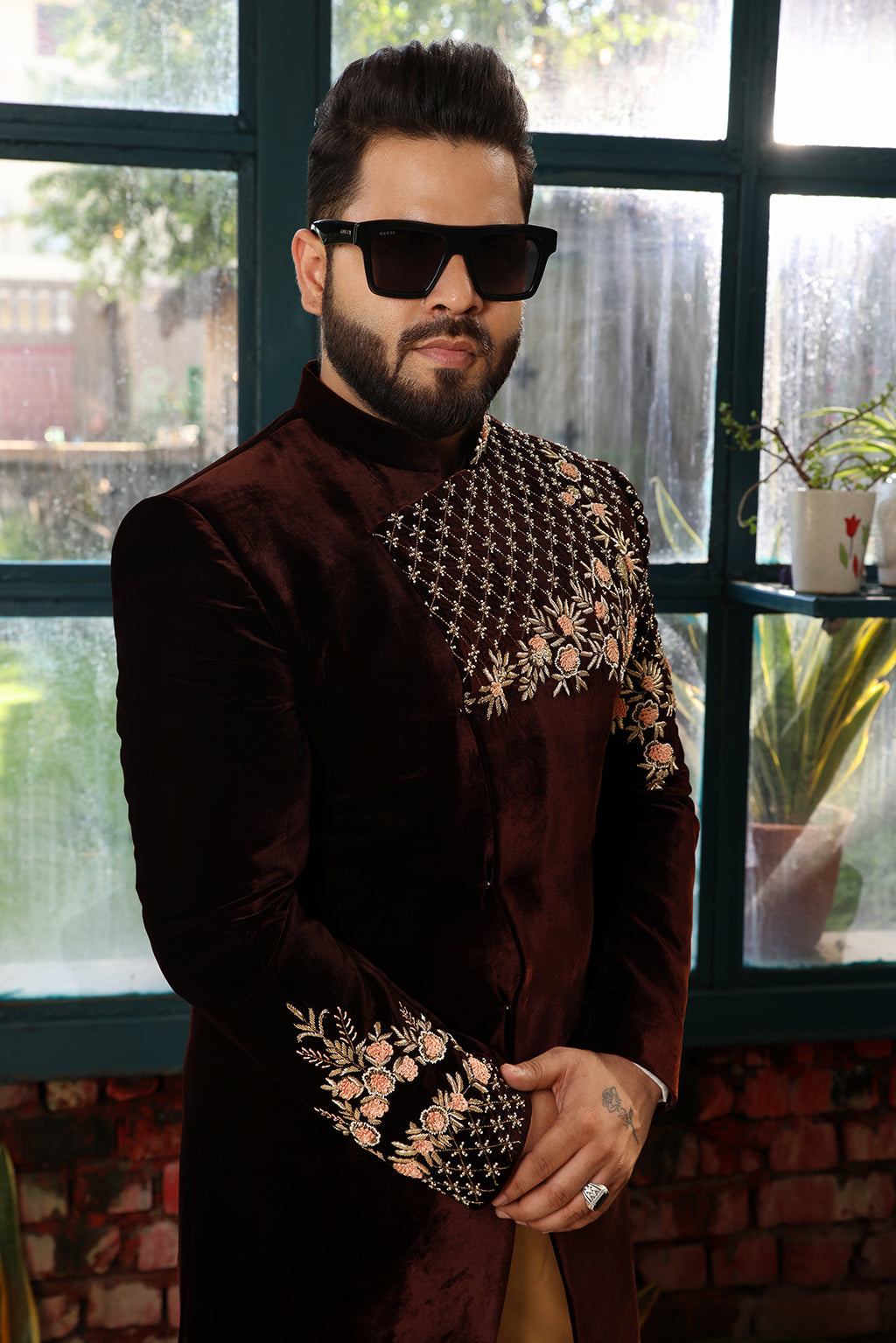 BROWN INDOWESTERN SET