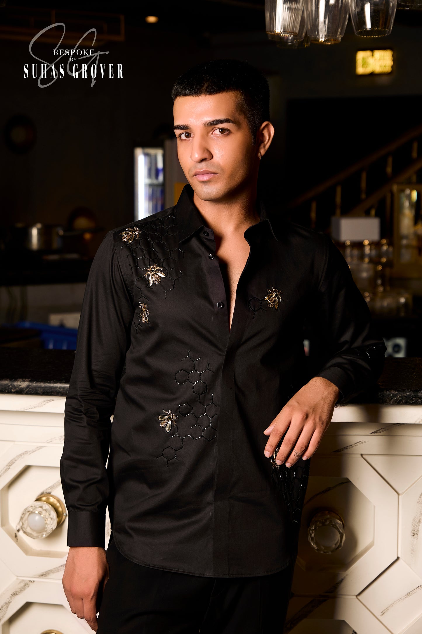 BLACK GOLDEN SPIDER SHIRT