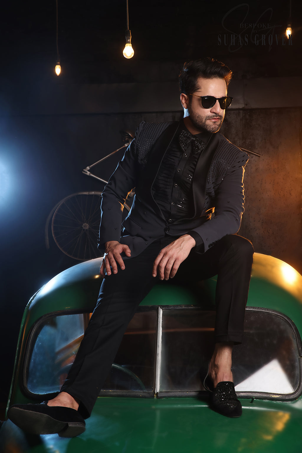 CHARCOAL GREY TUXEDO SET