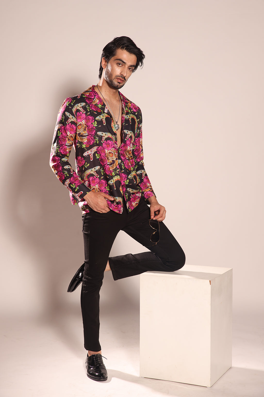 SNAKE & SKULL PRINT SHIRT