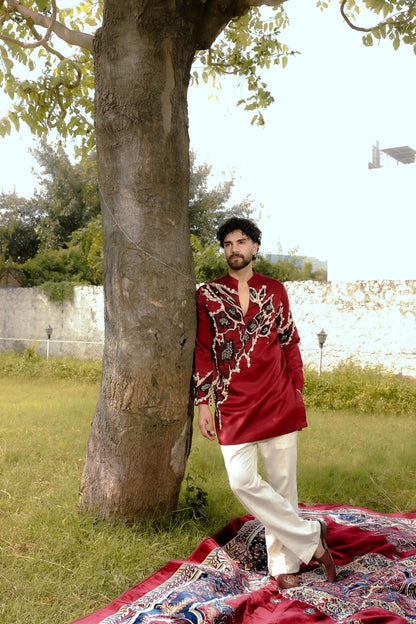 Tyohaar Red kurta set