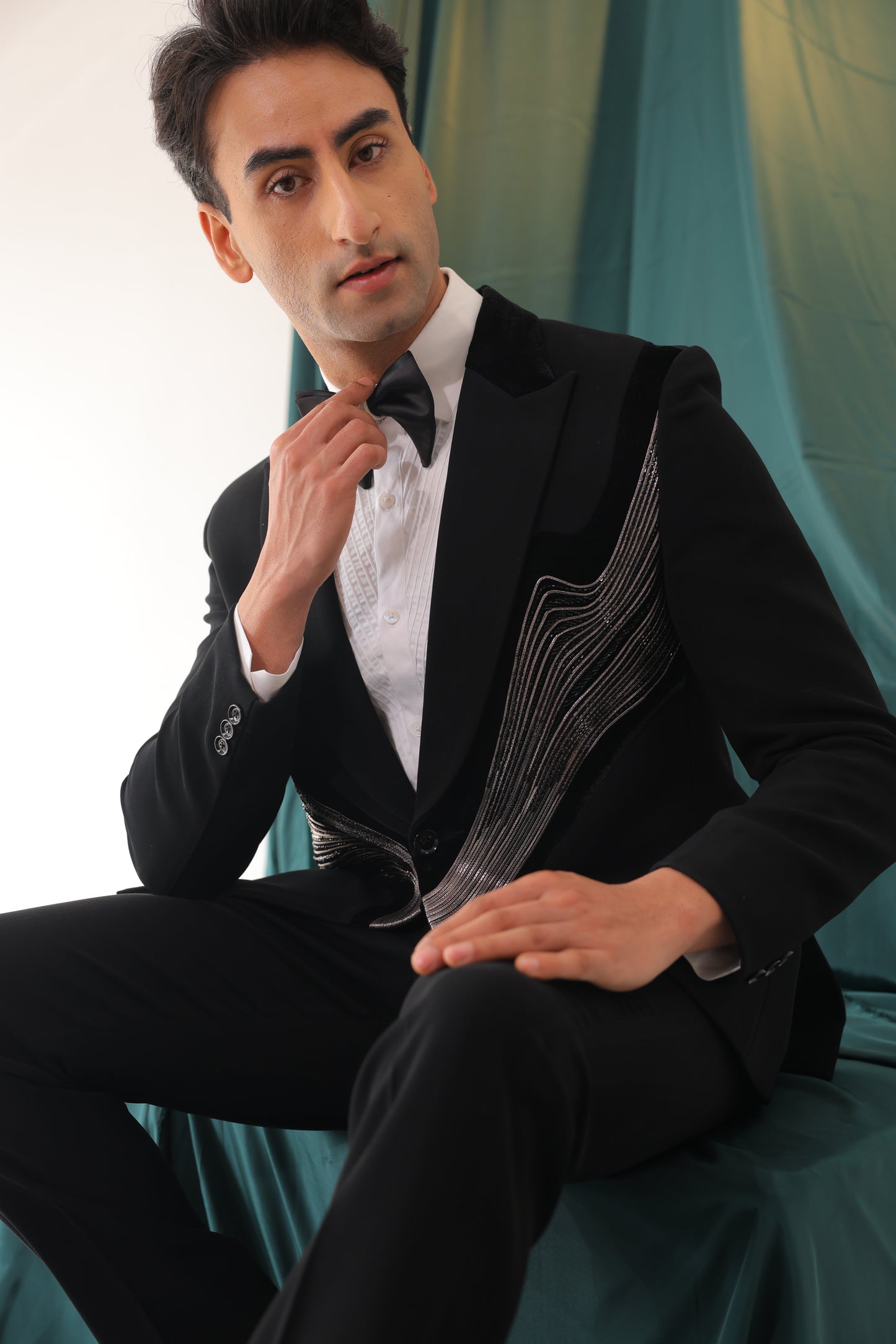 Black Wave Tuxedo Set