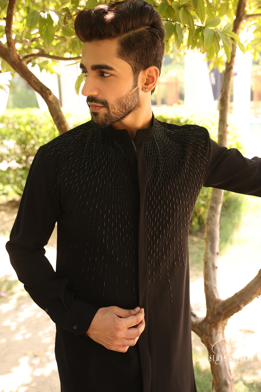 BLACK EMBROIDED KURTA SET