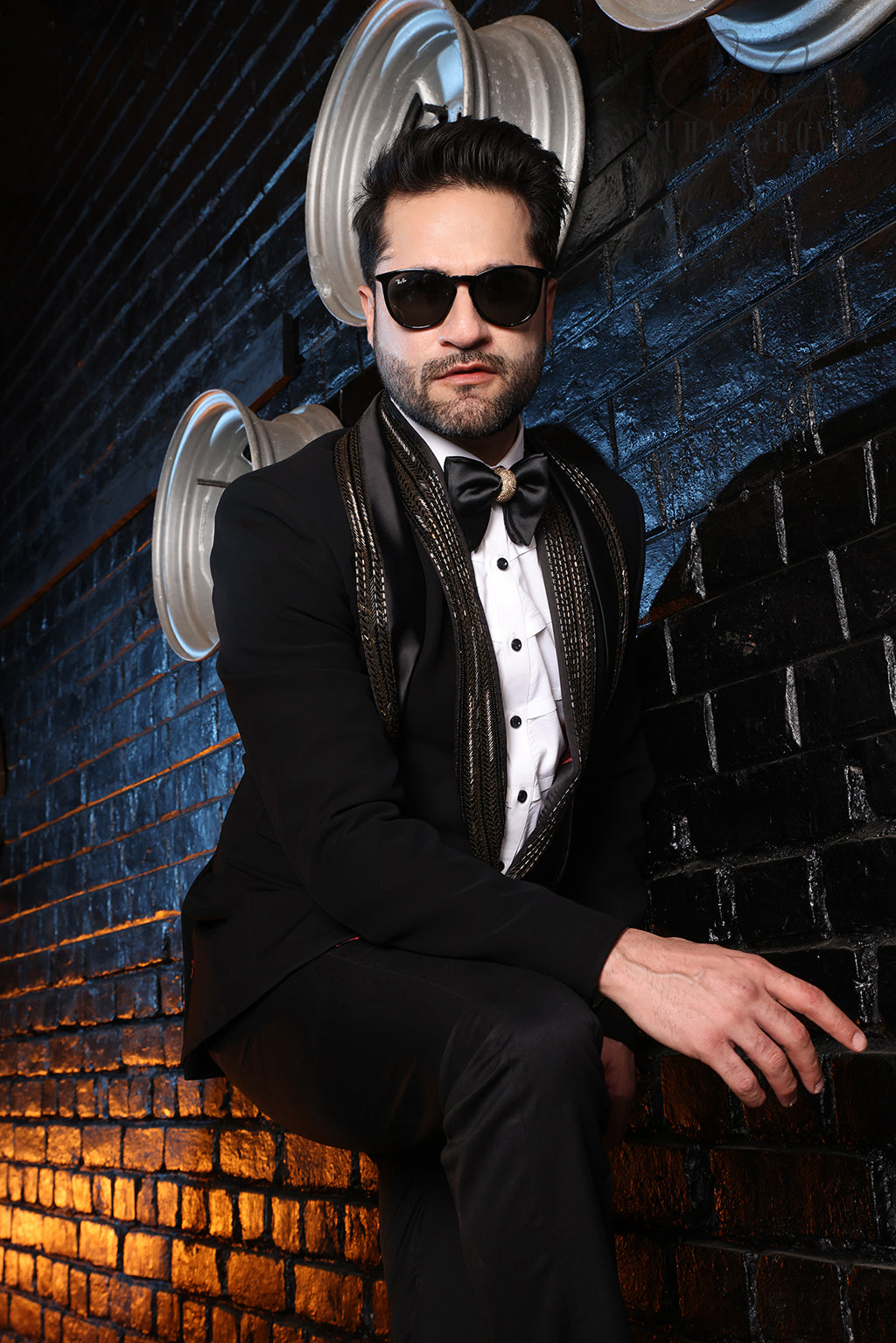 BLACK DOUBLE COLLAR TUXEDO SET