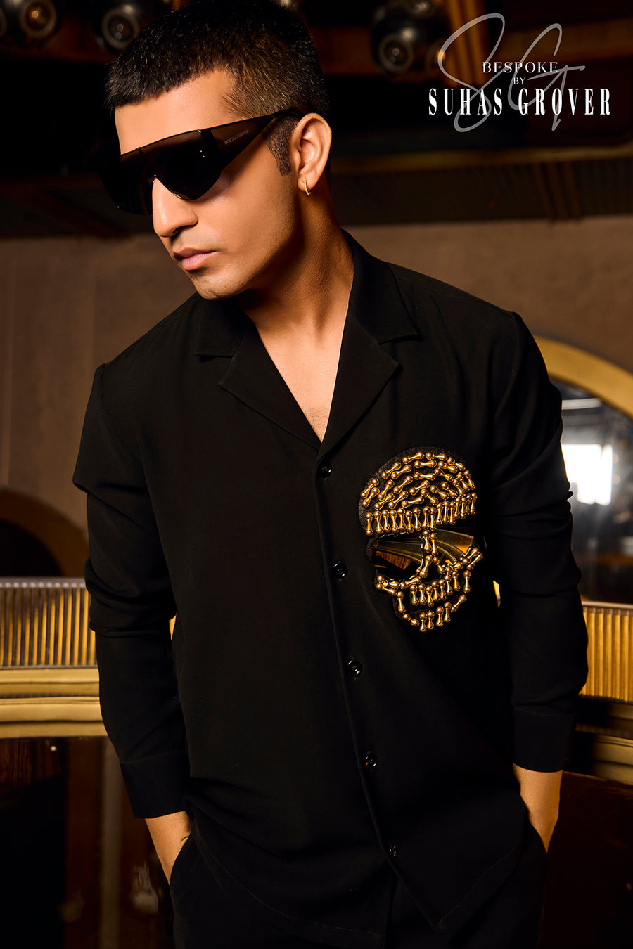 GOLDEN SKULL BLACK SHIRT