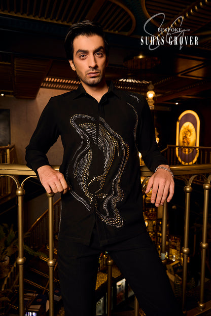 BLACK MULTI STUDS FISH SHIRT