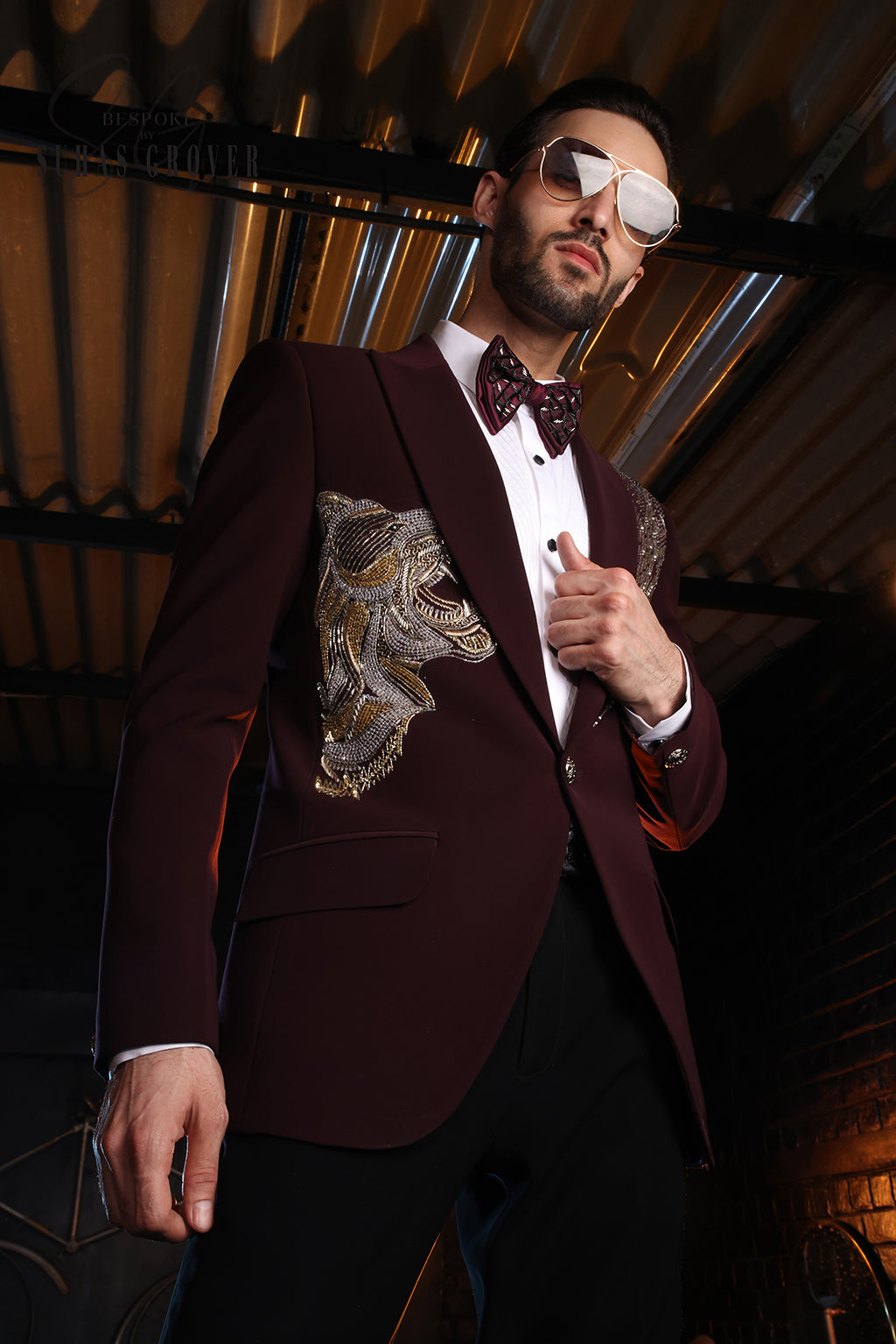 WINE TIGER EMBROIDED TUXEDO SET