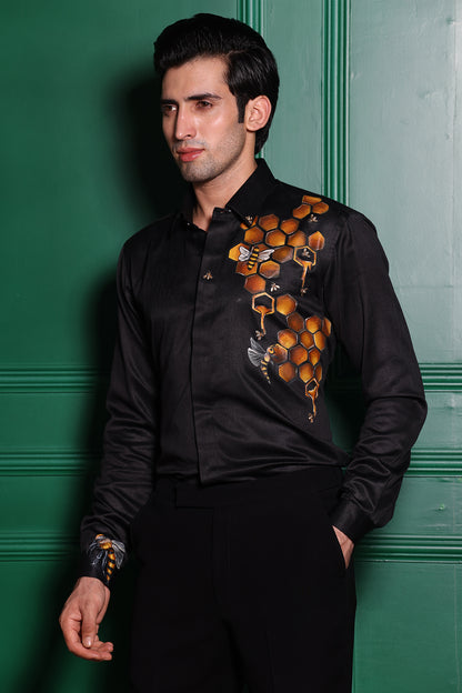 BLACK HONEY BEE HAND PAINT SHIRT