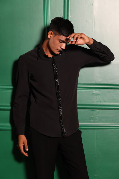 BLACK CUT DANA SHIRT