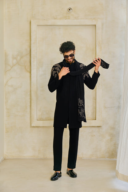 The Black Willow Kurta Set