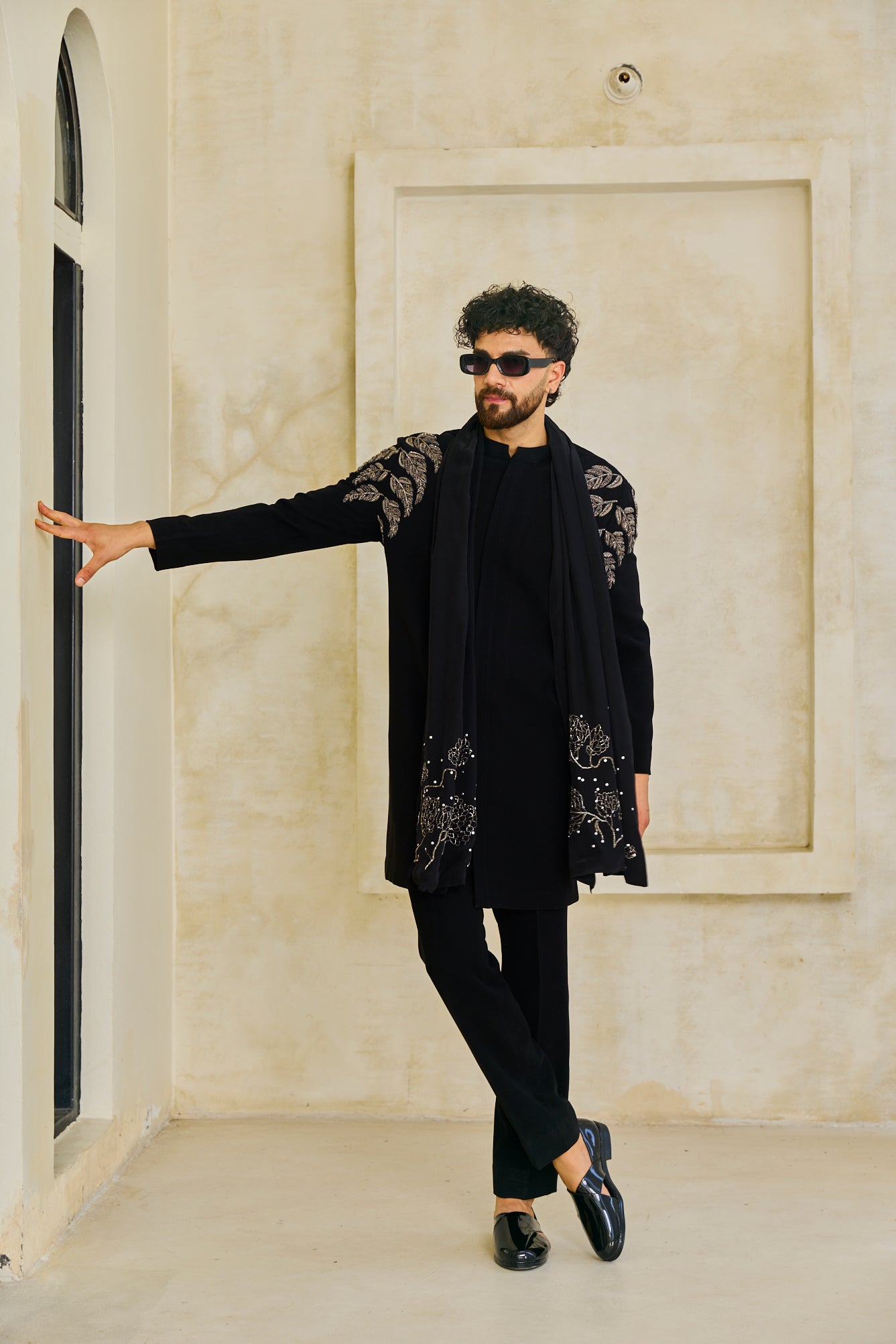 The Black Willow Kurta Set