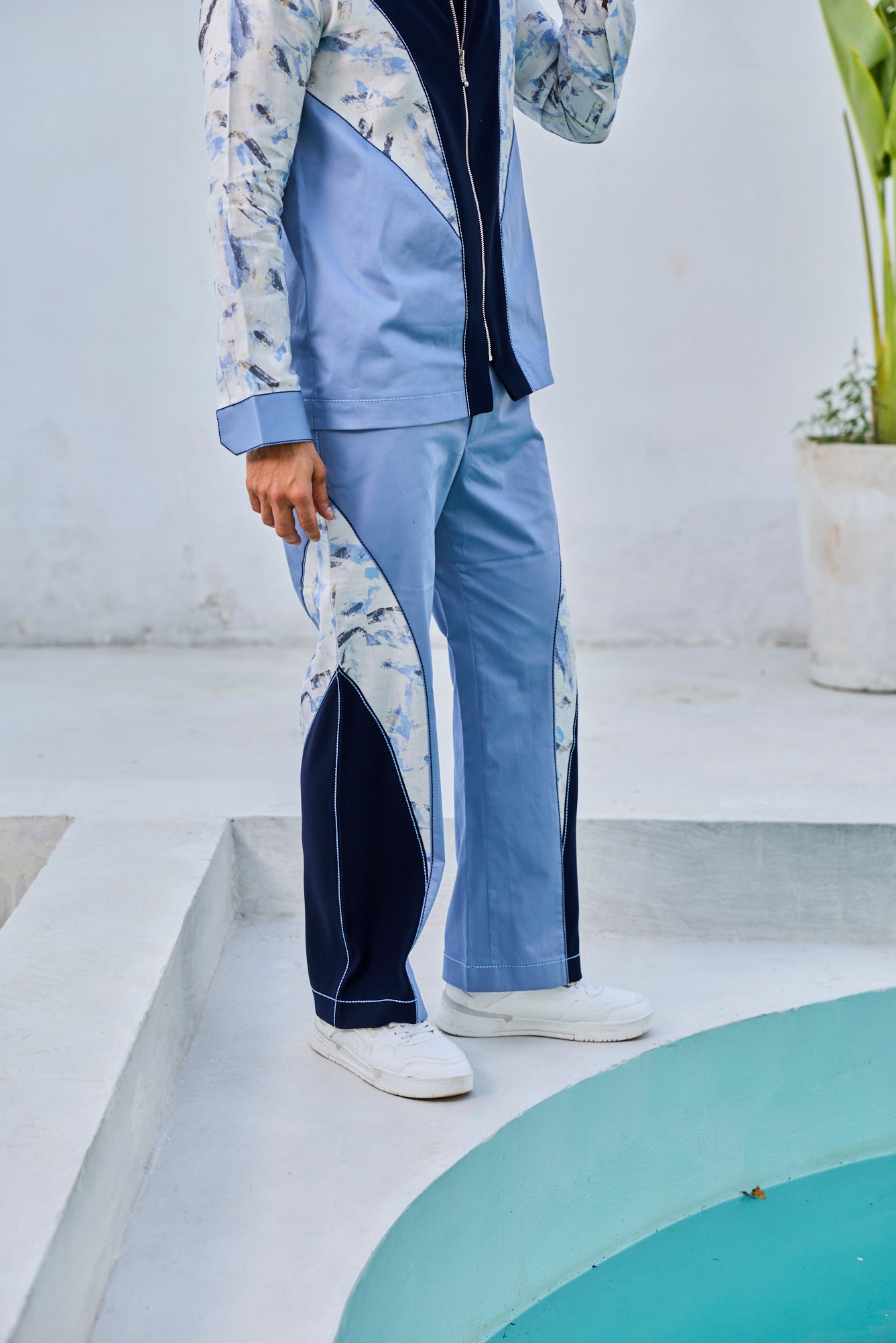 BLUE THREE LAYER CORD SET