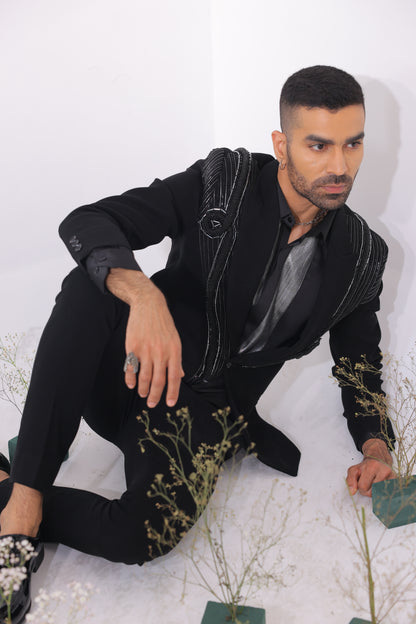 The Onyx Loop Structured Tuxedo