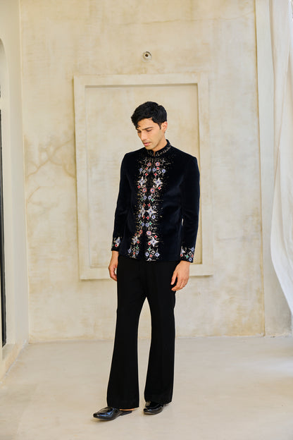 Obsidian Floral Crest Bandgala Ensemble