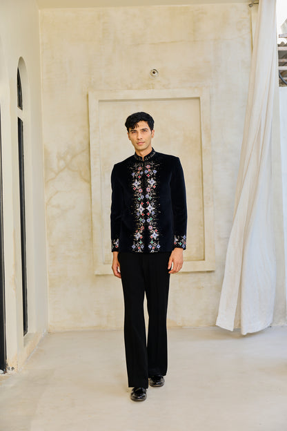 Obsidian Floral Crest Bandgala Ensemble