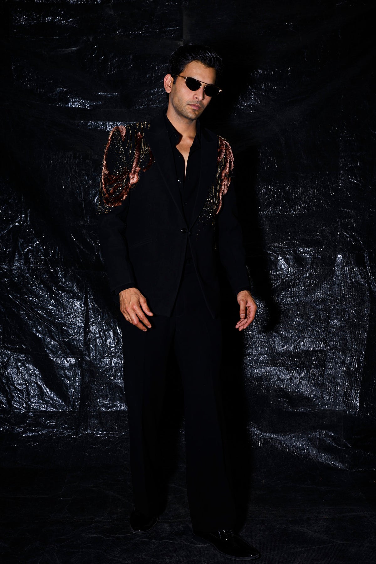 Sculpted Metallic Shoulder Tuxedo Blazer set