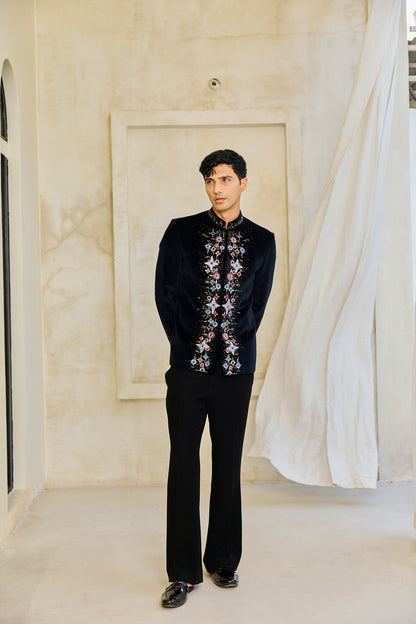 Obsidian Floral Crest Bandgala Ensemble