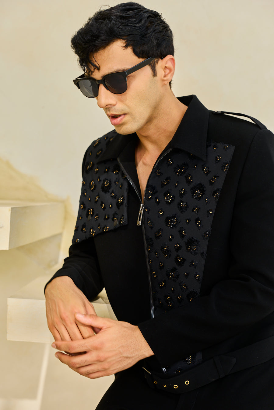 Black zipper