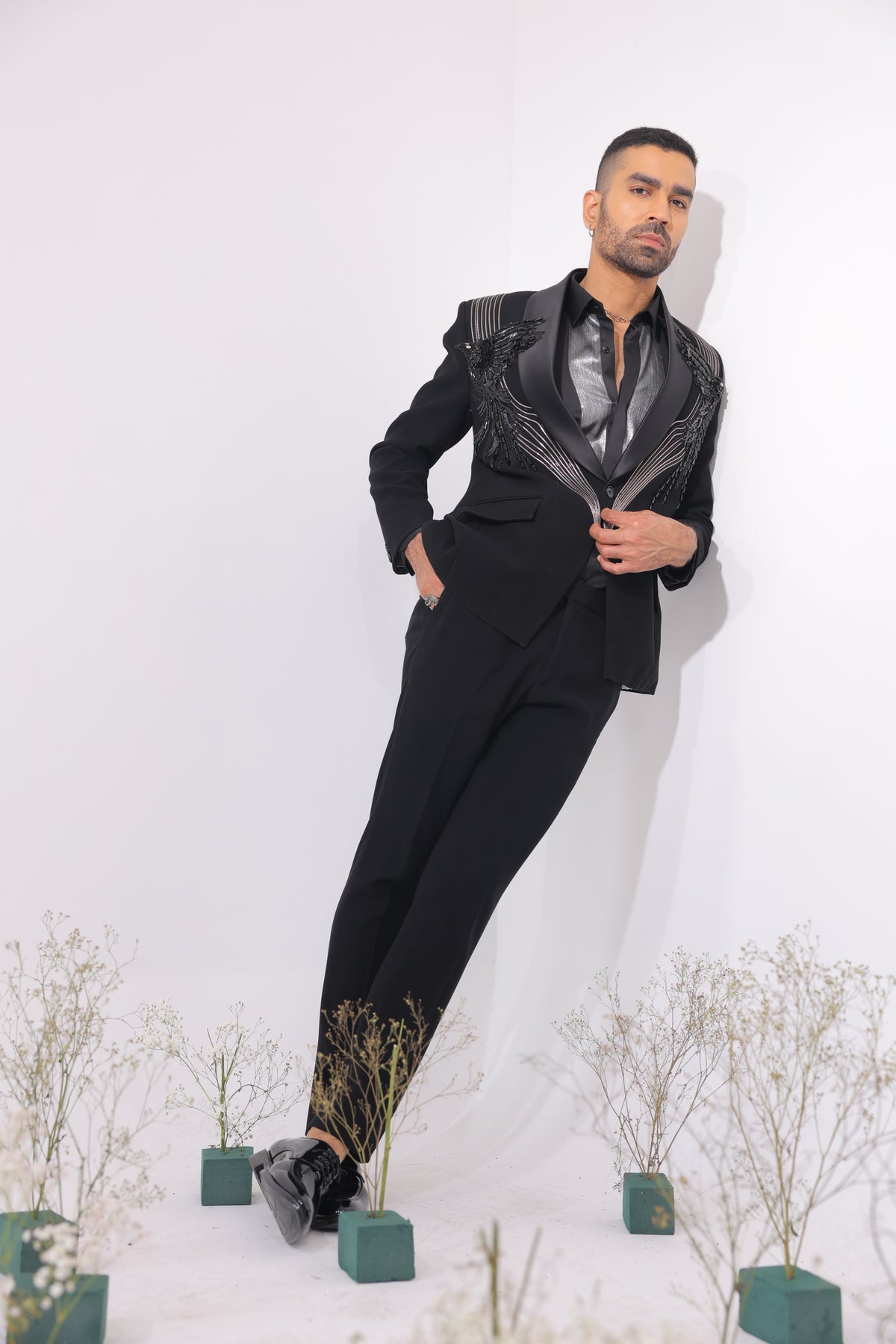 Metal Wings Tuxedo Set