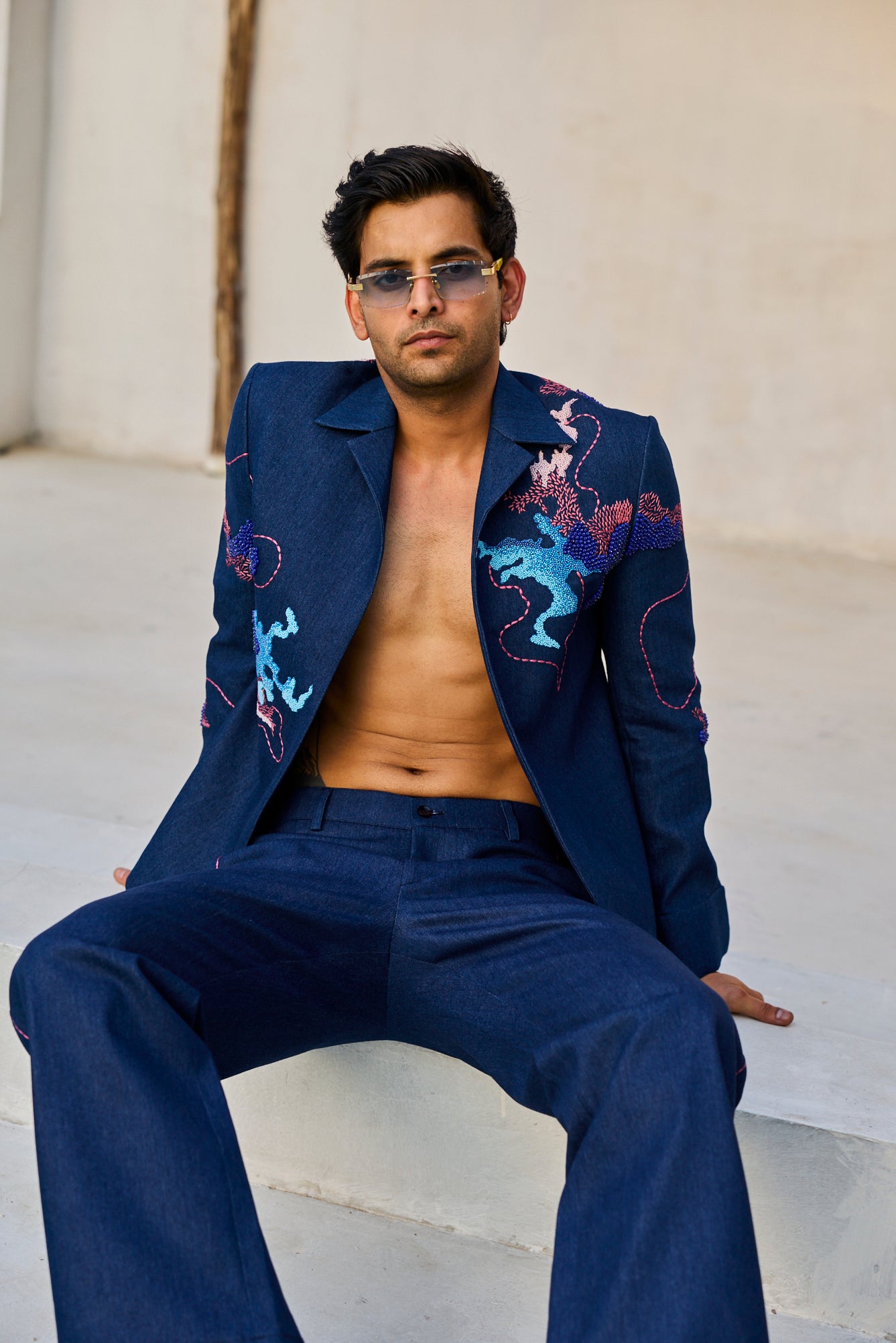 BLUE DENIM JACKET